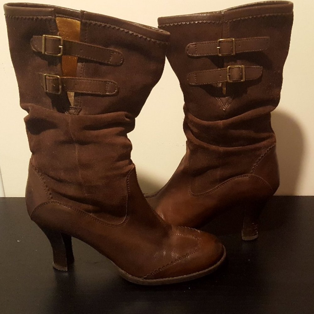 Ruched Suede Leather Boot Can Fit Wide Calf  sz 9 medium